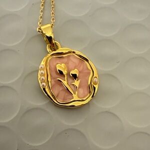 Elegant Gold Medallion Necklace